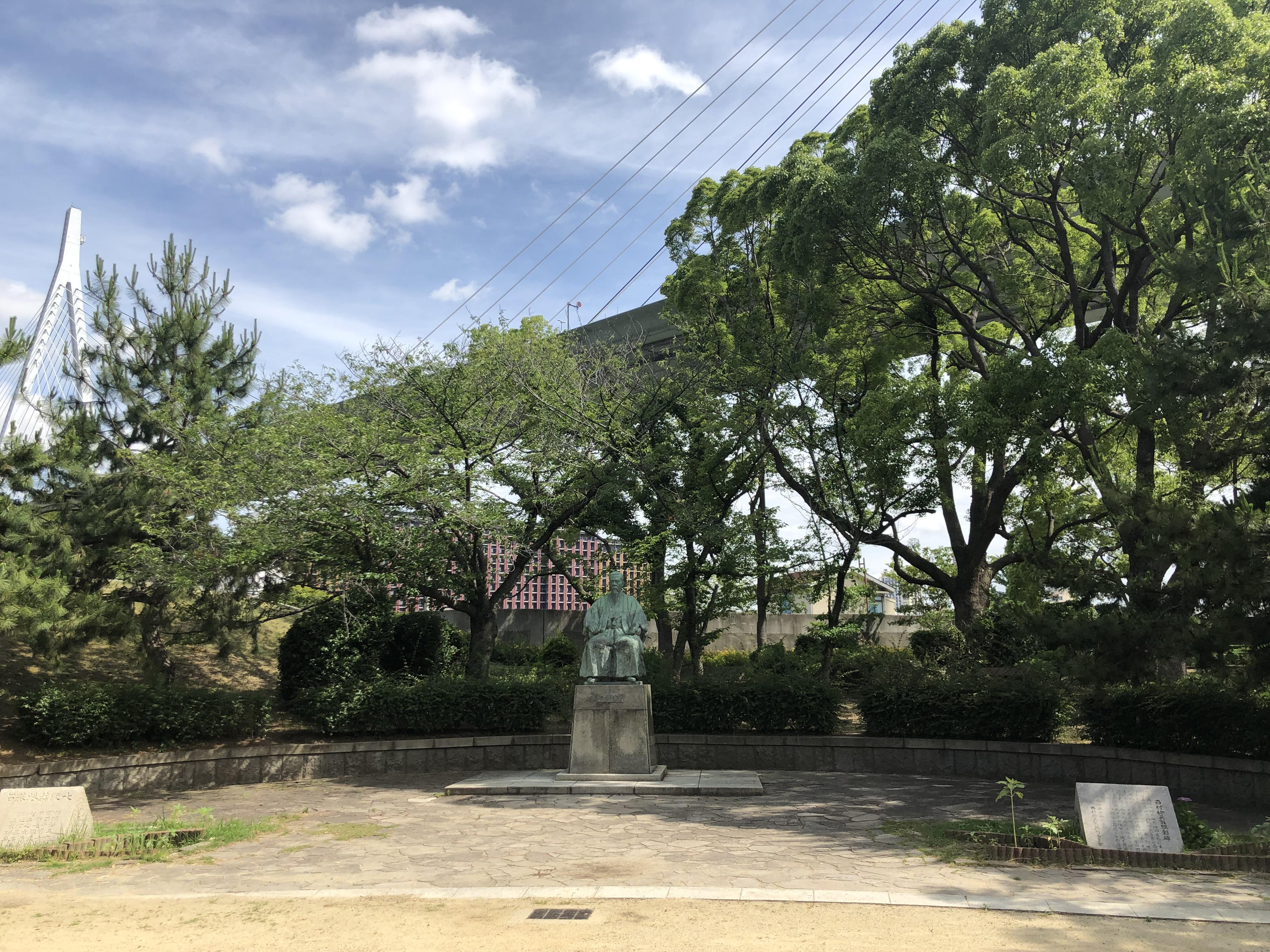 f178abfb-8d8b-4f4a-83b9-a8388b8a069b